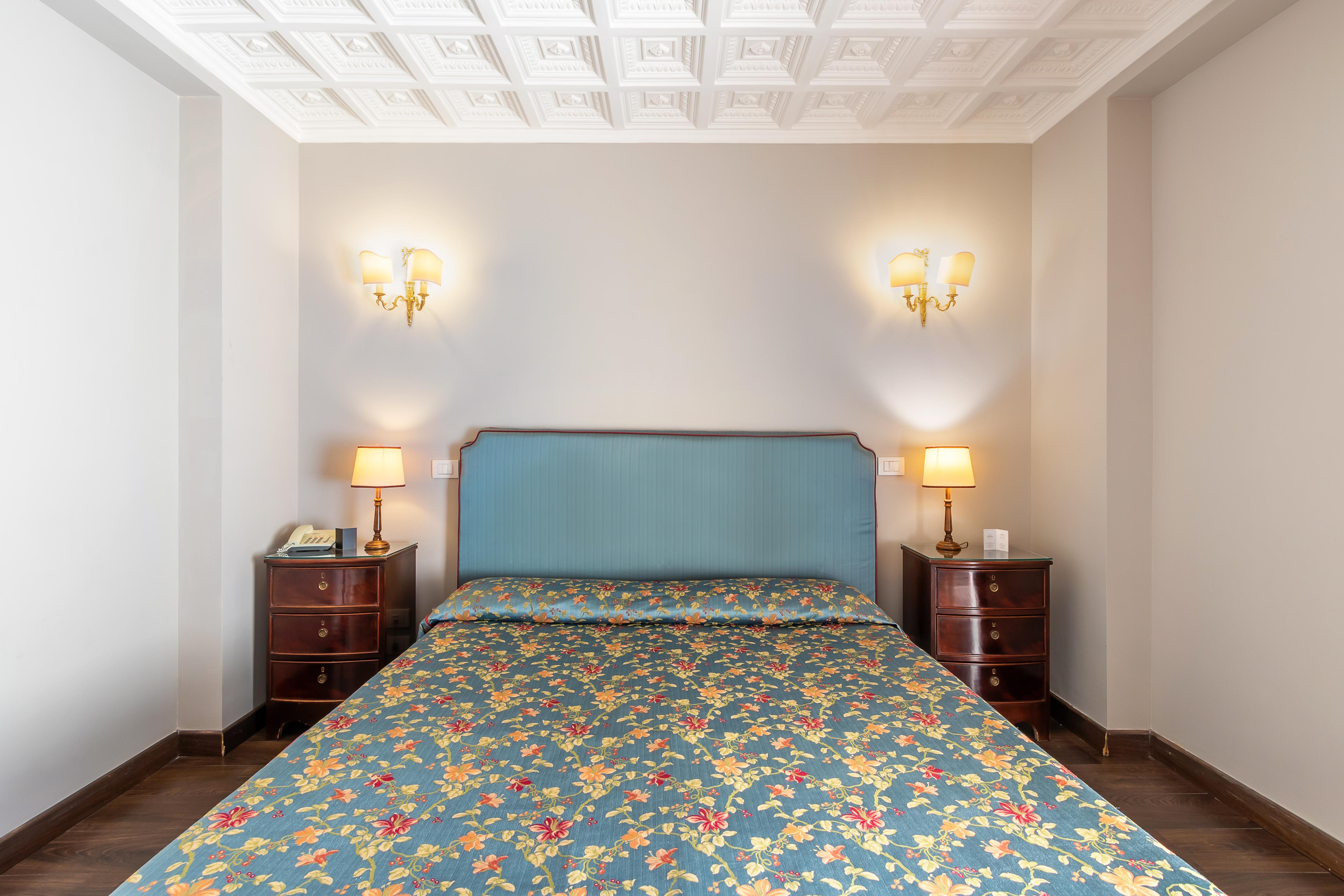 Decumani Hotel De Charme Naples Exterior photo