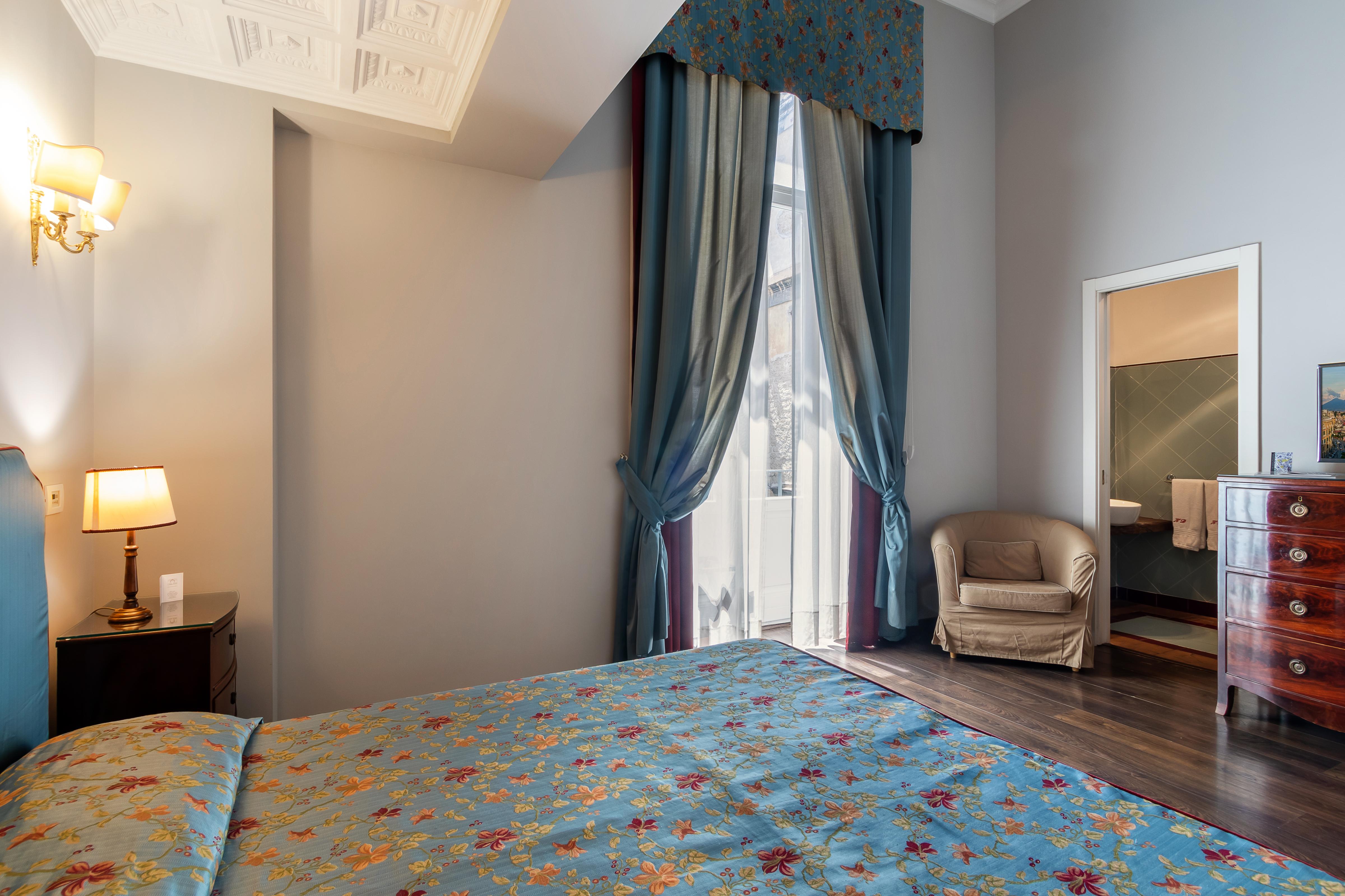 Decumani Hotel De Charme Naples Exterior photo