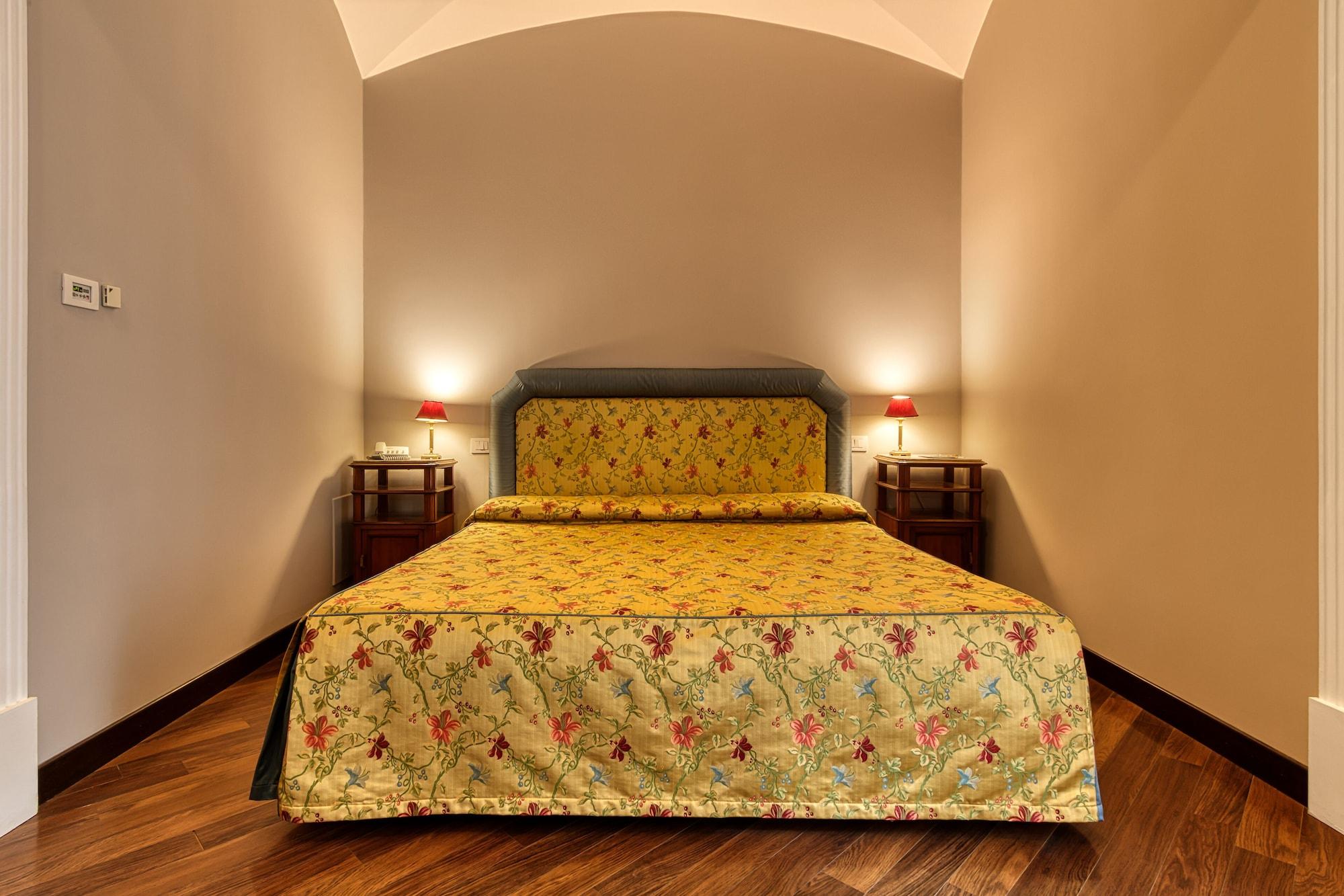 Decumani Hotel De Charme Naples Exterior photo